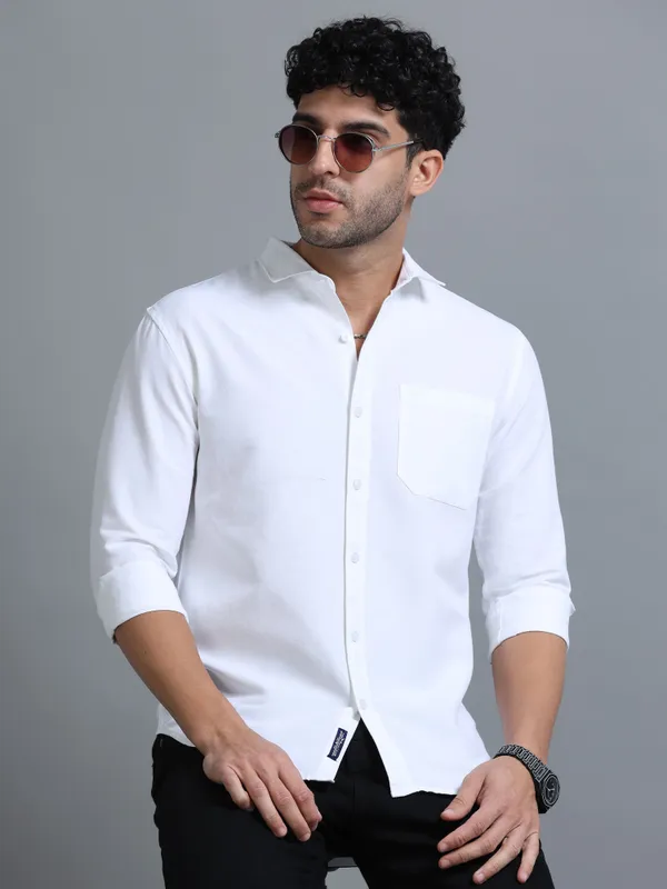 Tom_Mackler_Men_Solid_Casual_White_Shirt
