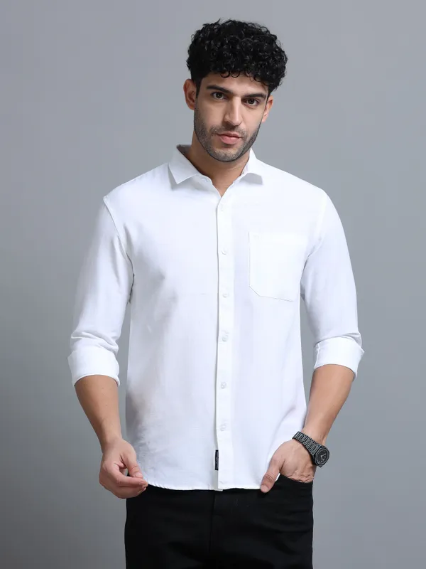 Tom_Mackler_Men_Solid_Casual_White_Shirt