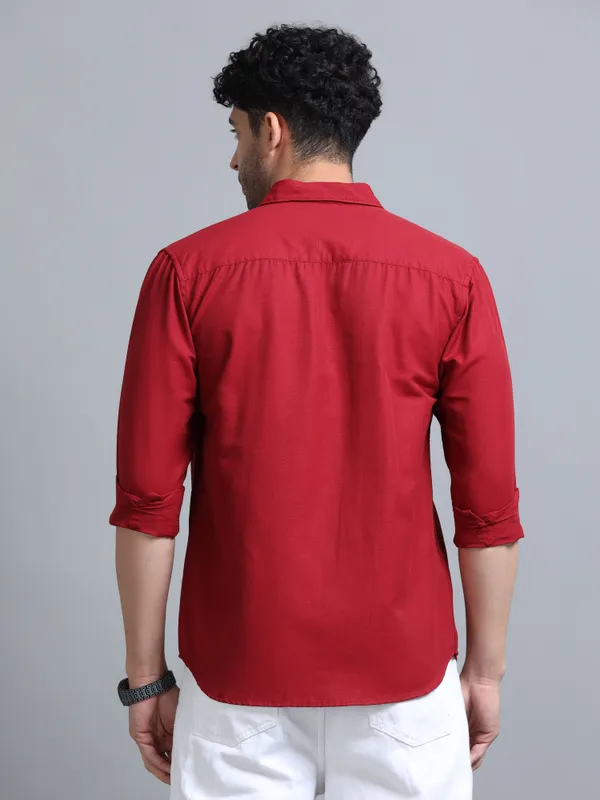 Tom_Mackler_Men_Solid_Casual_Red_Shirt