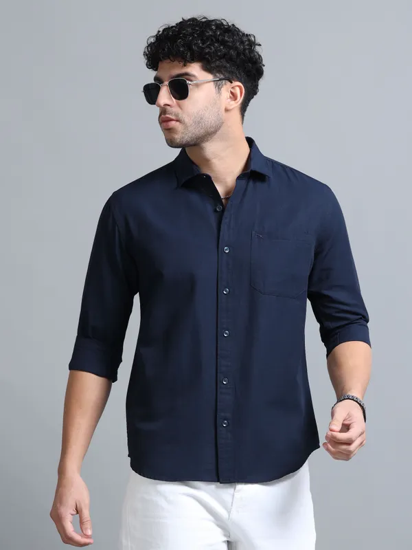 Tom_Mackler_Men_Solid_Casual_Dark_Blue_Shirt