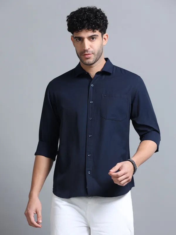 Tom_Mackler_Men_Solid_Casual_Dark_Blue_Shirt