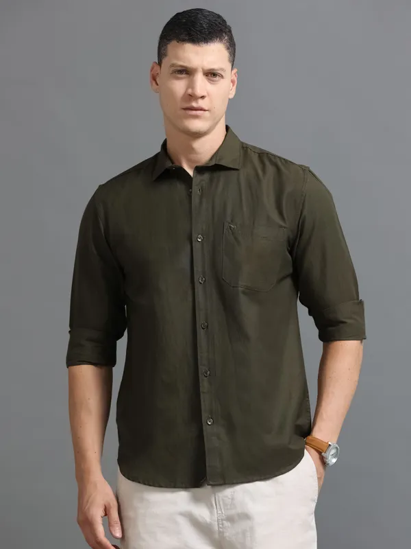 Tom_Mackler_Men_Solid_Casual_Dark_Green_Shirt