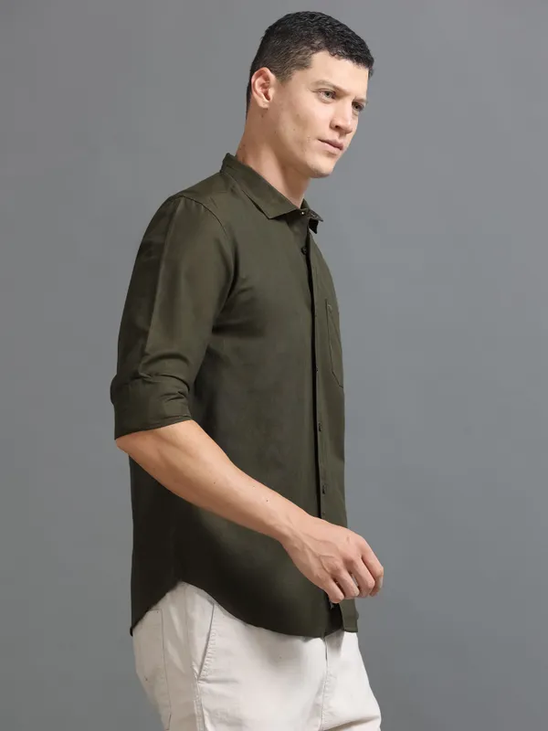 Tom_Mackler_Men_Solid_Casual_Dark_Green_Shirt