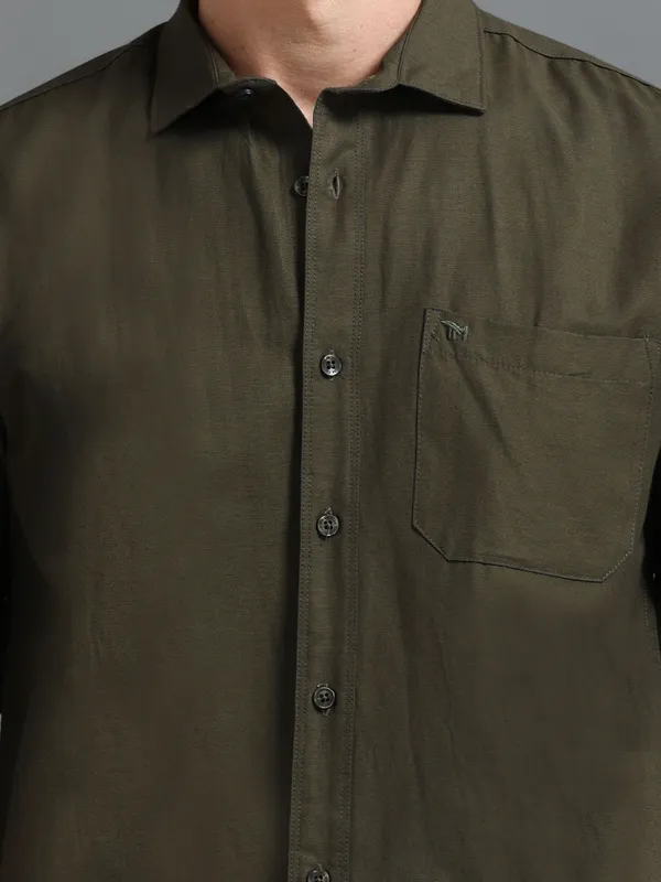 Tom_Mackler_Men_Solid_Casual_Dark_Green_Shirt