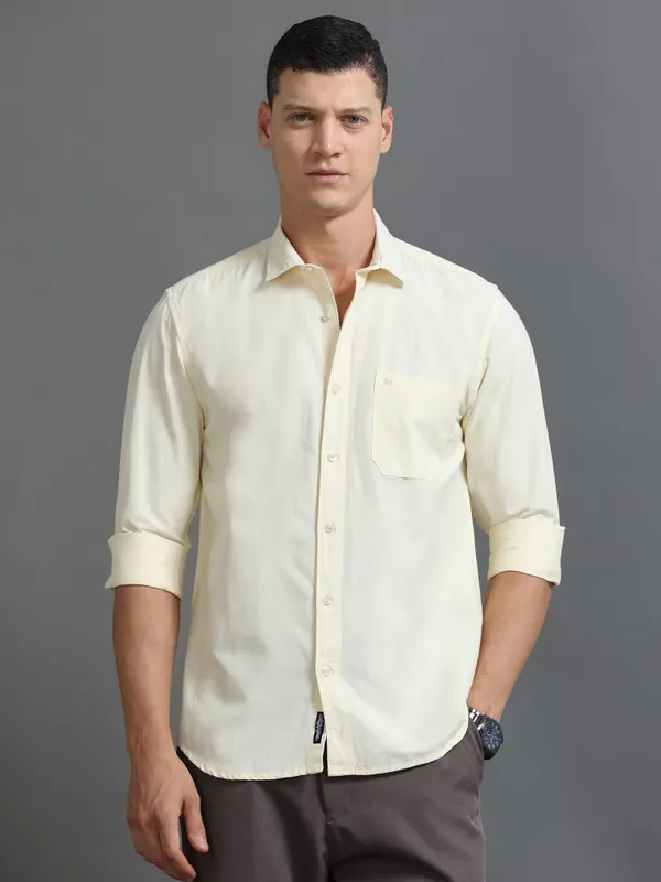 Tom_Mackler_Men_Solid_Casual_Yellow_Shirt