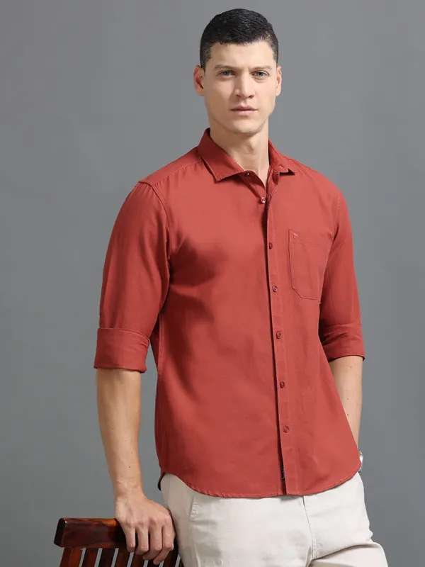 Tom_Mackler_Men_Solid_Casual_Red_Shirt