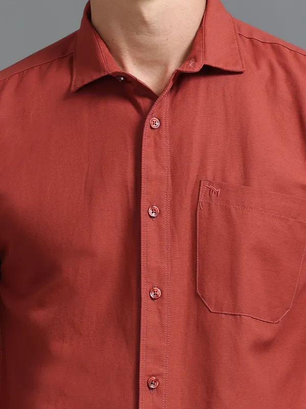 Tom_Mackler_Men_Solid_Casual_Red_Shirt