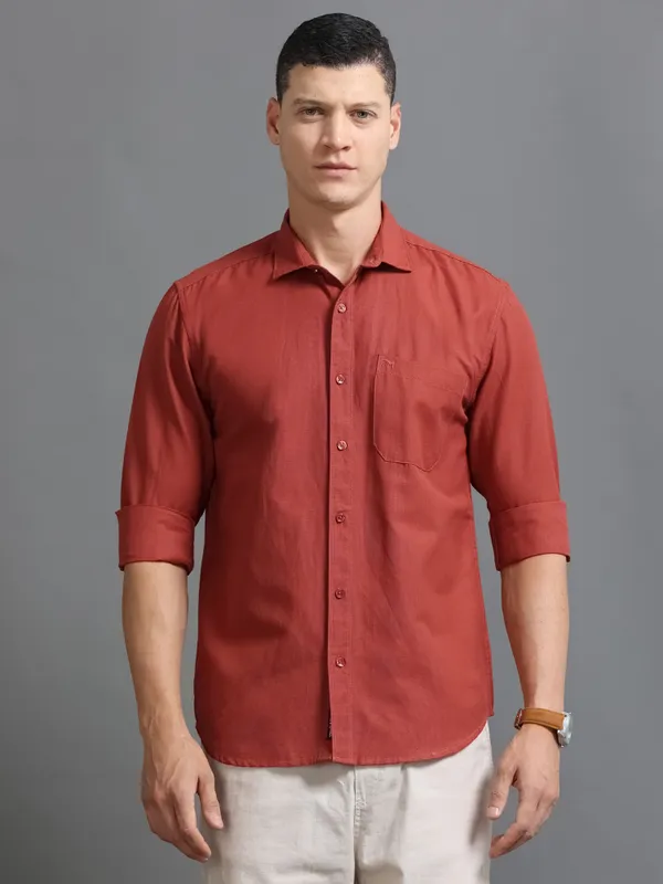 Tom_Mackler_Men_Solid_Casual_Red_Shirt