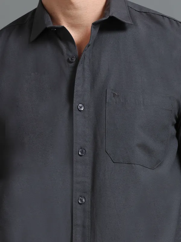 Tom_Mackler_Men_Solid_Casual_Dark_Blue_Shirt