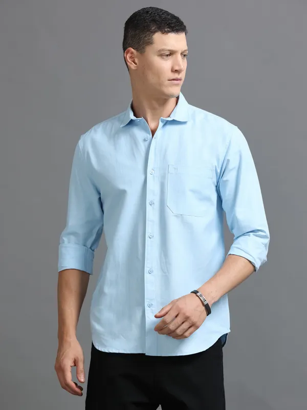 Tom_Mackler_Men_Solid_Casual_Light_Blue_Shirt