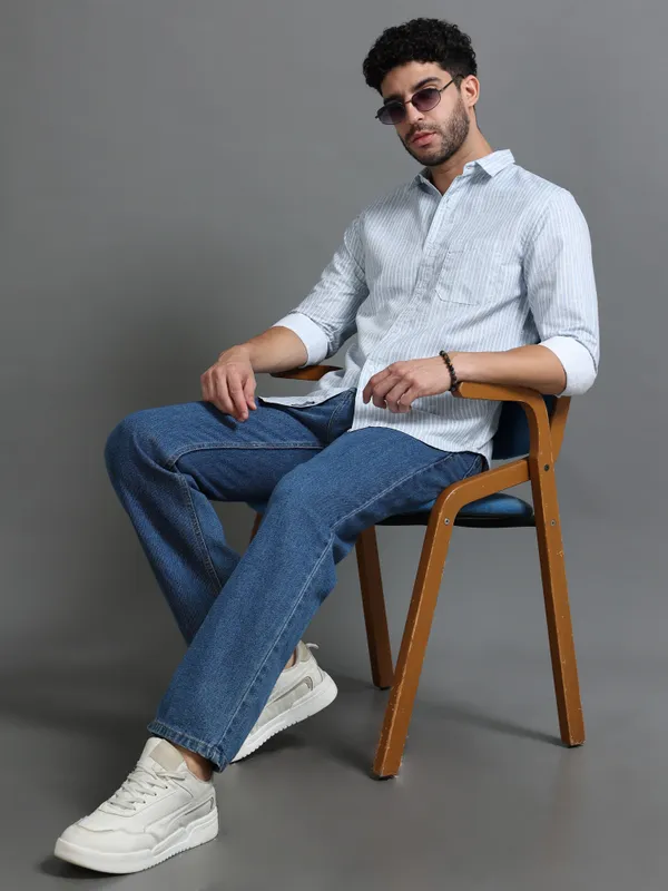 Tom_Mackler_Men_Striped_Casual_Blue_Shirt