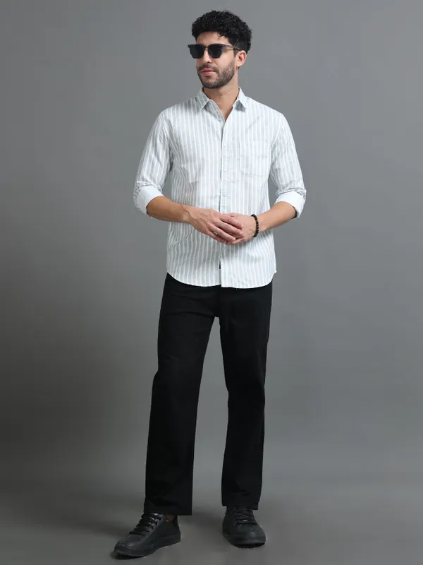 Tom_Mackler_Men_Striped_Casual_White,_Light_Green_Shirt