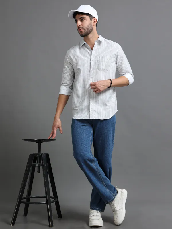 Tom_Mackler_Men_Striped_Casual_Grey_Shirt