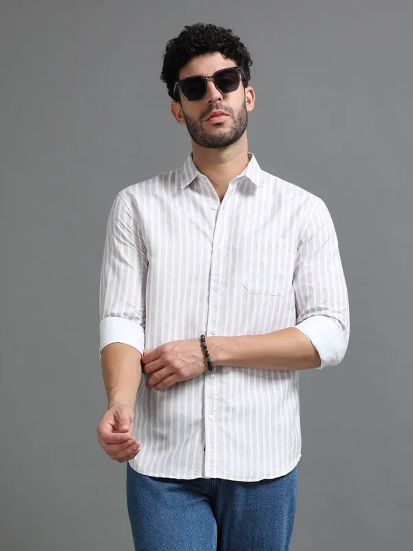 Tom_Mackler_Men_Striped_Casual_White,_Red_Shirt