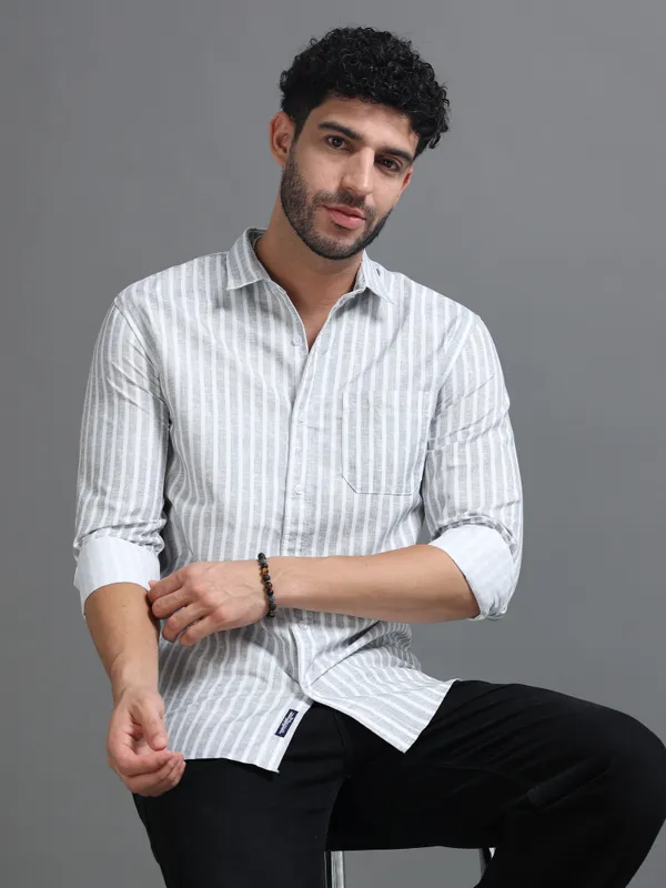 Tom_Mackler_Men_Striped_Casual_White_Shirt