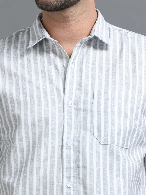 Tom_Mackler_Men_Striped_Casual_White_Shirt