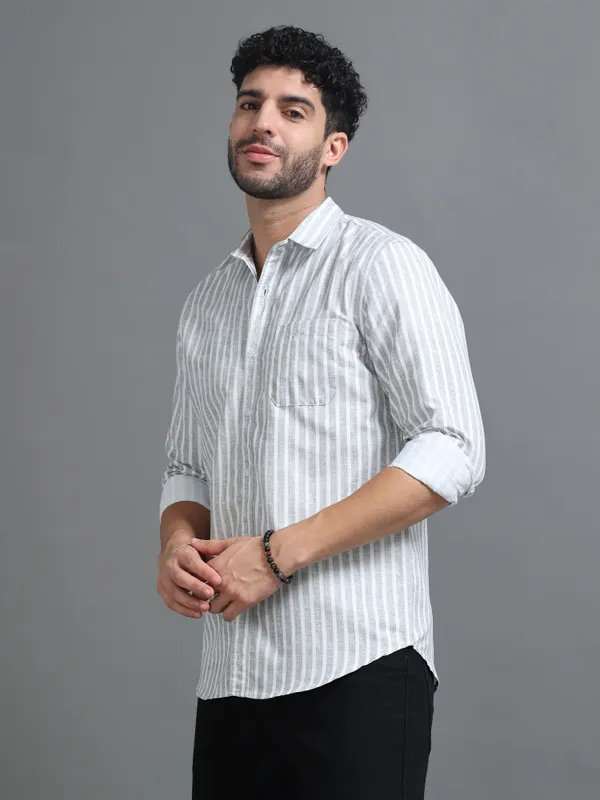 Tom_Mackler_Men_Striped_Casual_White_Shirt
