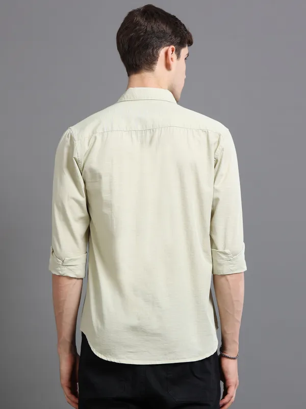 Tom_Mackler_Men_Solid_Casual_Light_Green_Shirt