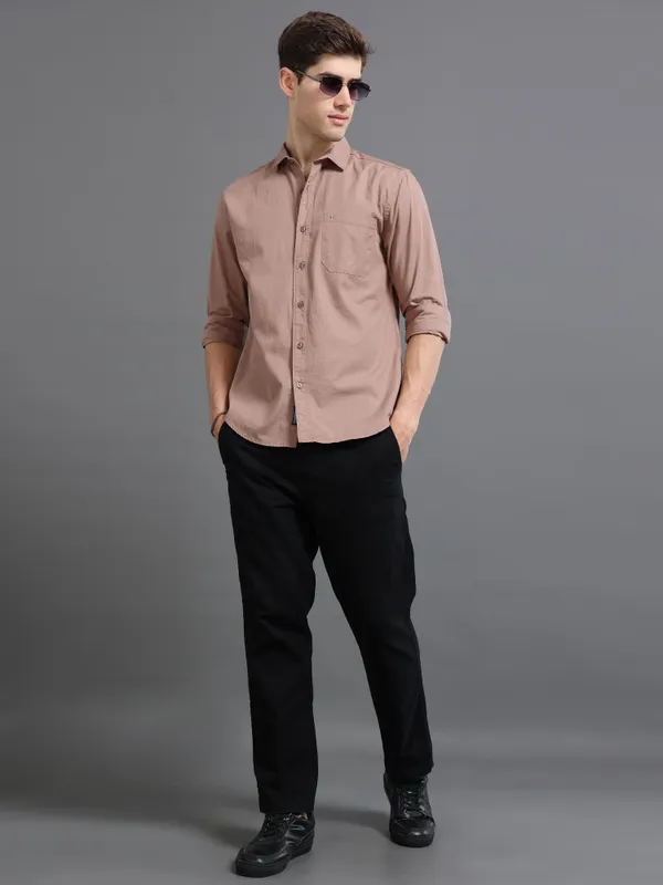 Tom_Mackler_Men_Solid_Casual_Brown_Shirt