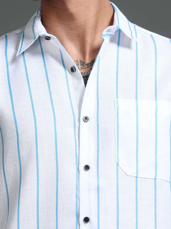 Tom_Mackler_Men_Striped_Casual_Blue_Shirt