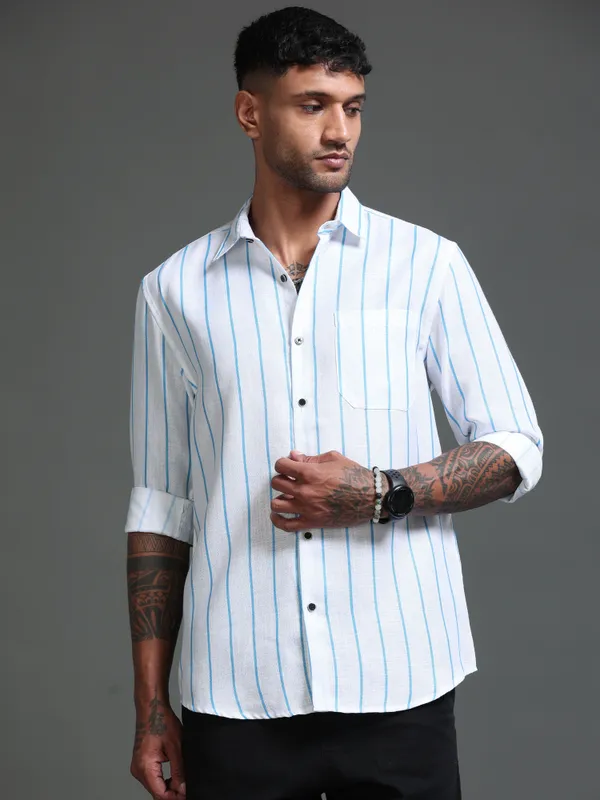 Tom_Mackler_Men_Striped_Casual_Blue_Shirt