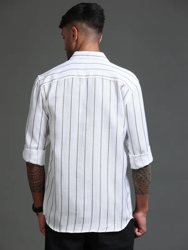 Tom_Mackler_Men_Striped_Casual_White_And_Brown_Shirt