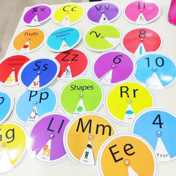 Montessori_Educational_Spinner_Wheels_Set