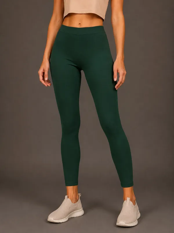 Green_Premium_Cotton_And_Elastane_Ankle_Pant_For_Women