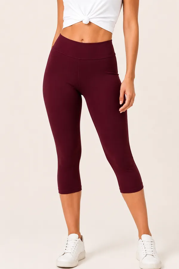 Burgundy_Premium_Cotton_And_Elastane_Capri_For_Women