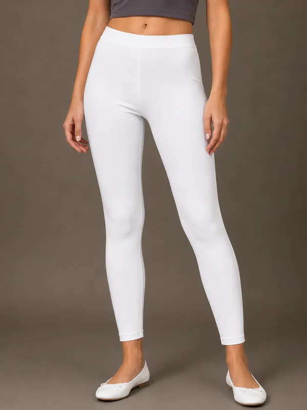 White_Premium_Cotton_And_Elastane_Ankle_Pant_For_Women