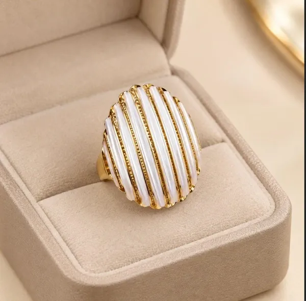 Gold-Plated_Vertical-Striped_White_Enamel_Oval_Statement_Ring