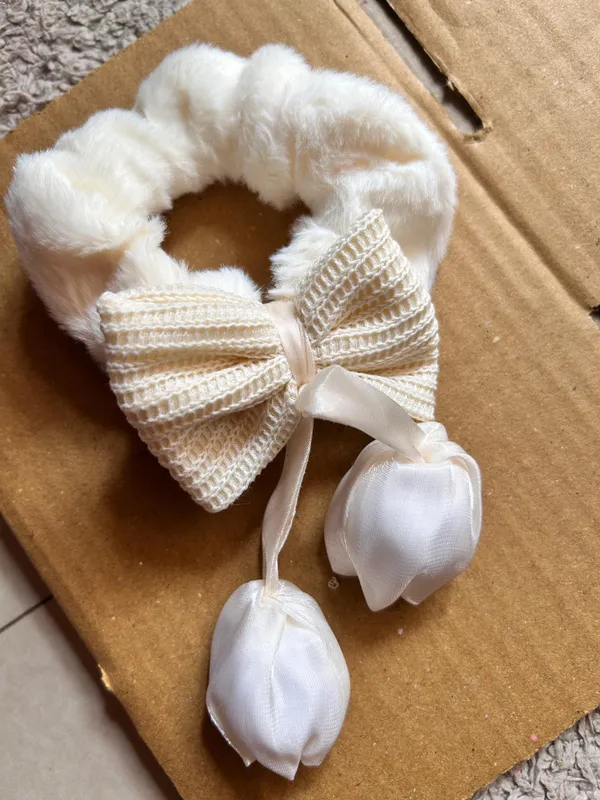 White_Cotton_Plush_Bow_Scrunchie_For_Women_Pack_Of_2