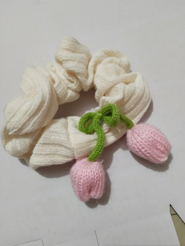 White_Knitted_Strawberry_Charm_Scrunchie_for_Women