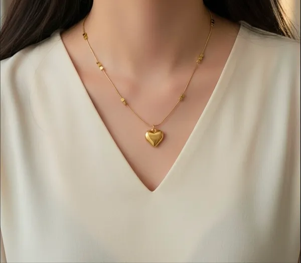 Multicolor_Alloy_Heart_Pendant_Chain_For_Women
