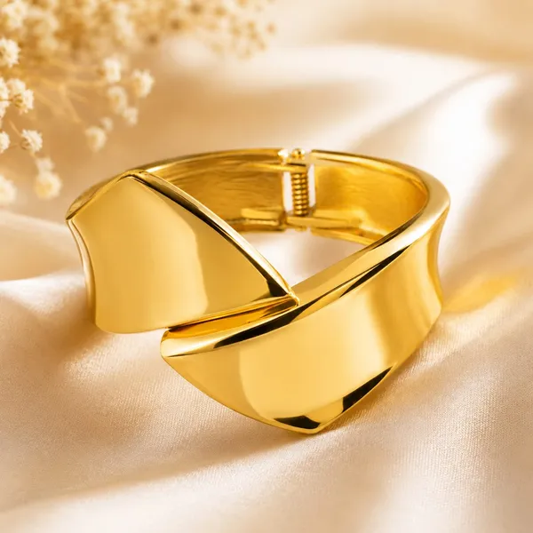 Gold_Folded_Cuff_Bracelet