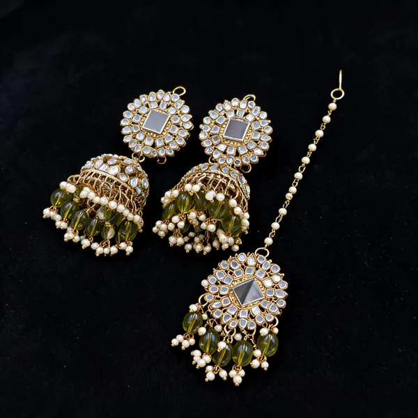Multicolor_Gold_Tone_Alloy_Kundan_Earrings_Maang_Tikka_Set_For_Women