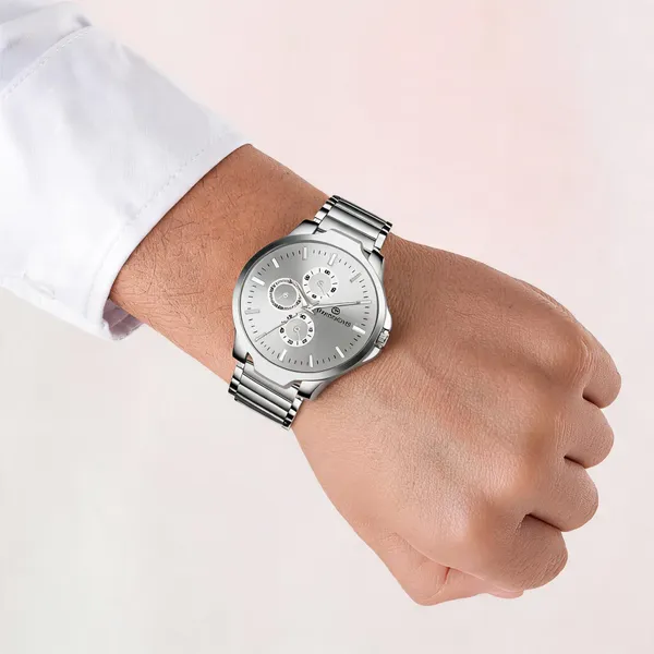 Silver_Stainless_Steel_Multi_Subdial_Analog_Wrist_Watch_For_Men