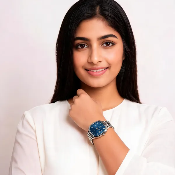 Blue_Stainless_Steel_Chain_Analog_Quartz_Wrist_Watch_For_Women