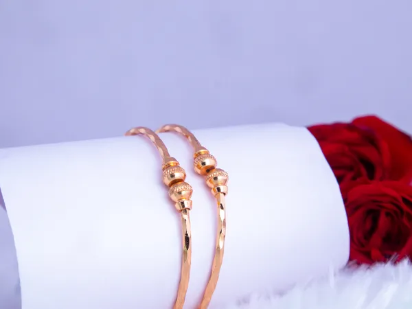 Gold_Metal_Beaded_Centre_Double_Bracelet_Set_For_Women