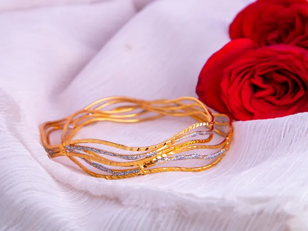 Gold_Silver_Two-Tone_Layered_Wave_Bracelet_For_Women
