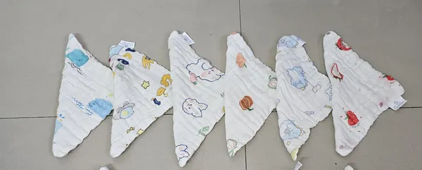 White_Cotton_Printed_Cloth_Nappies_for_Babies