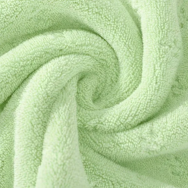 Plush_Two-Tone_Green_&_Offwhite_Bath_Towel_600GSM
