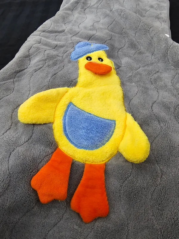 DuckieHug_Kids_Hooded_Bath_Poncho_Towel