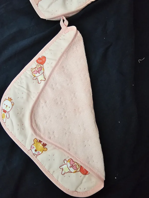 Baby_Pink_Printed_Baby_Bedding_Set_(Dual_Towel_dry_sheet,_Dry_sheet_wrape,_2_Face_towels)