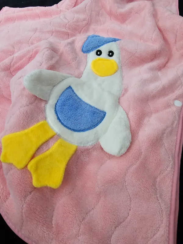 DuckieHug_Kids_Hooded_Bath_Poncho_Towel