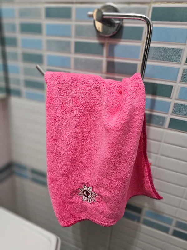 Set_of_6_-_Kids_baby_Hand_Towels_-_250_GSM_Microfiber