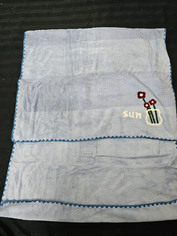 Blue_Terry_Cactus_Embroidered_Hand_Towels