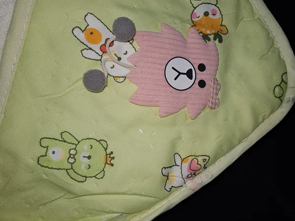 Combo_of_Dry_Sheet_+_Dry_Baby_Wrap_+_2_Face_towel