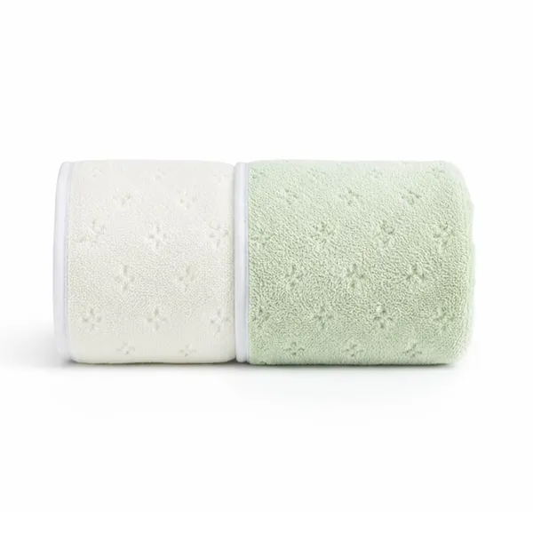 Green_And_Off_White_Microfiber_Two-Tone_Solid_Bath_Towel