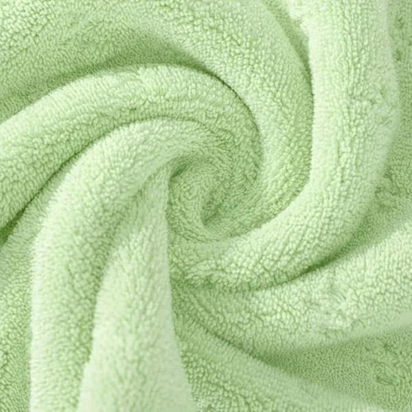 Green_And_Off_White_Microfiber_Two-Tone_Solid_Bath_Towel
